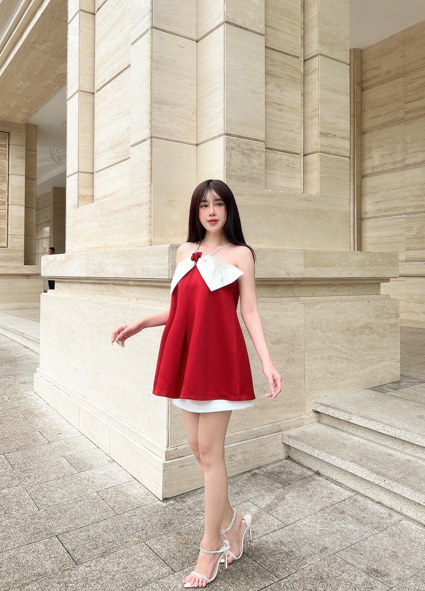 Aó hai dây phối nơ