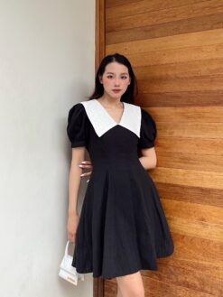 Đầm xòe cổ phối